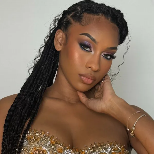 maquillage violet iridescent et tresses collées, shooting beauté Sublimia Toulouse